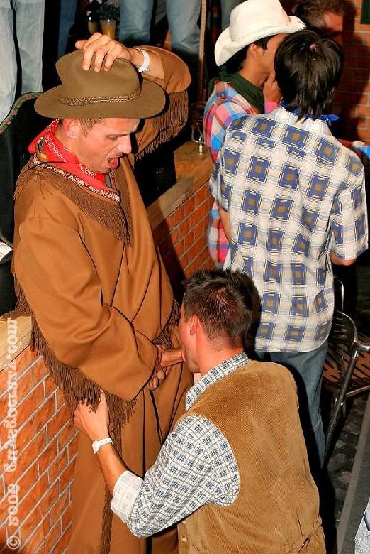 19P Hot gay studs have mega fuck and suck orgy in western style