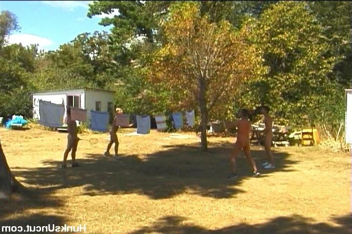 11P 3 gays sharing one uncut cock