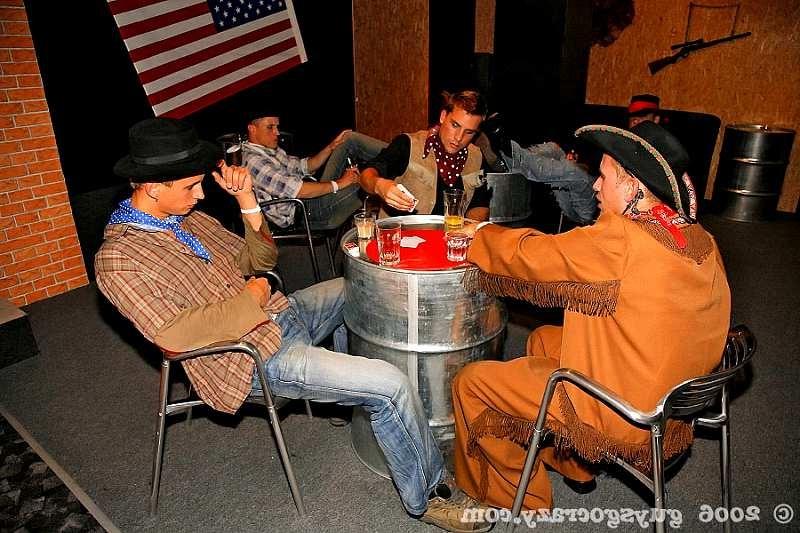 20P Tough gay cowboys getting their shotguns sucked 