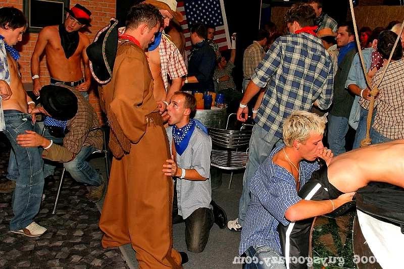 20P Tough gay cowboys getting their shotguns sucked 
