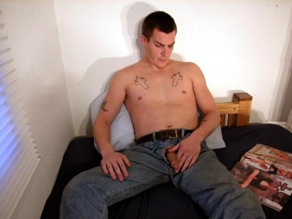 15P Sexy straight frat dude yanks cock