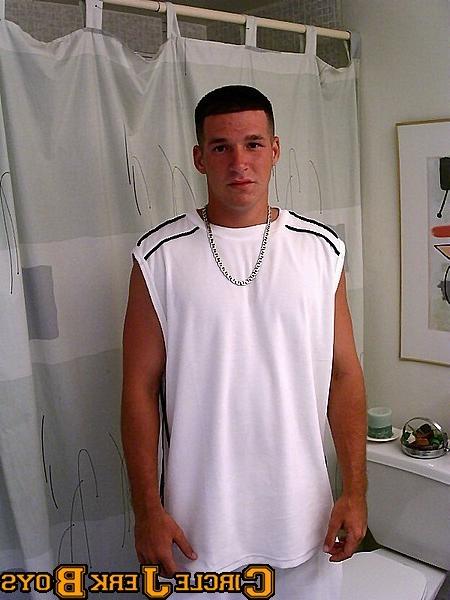 14P Hunk fresh out of the shower