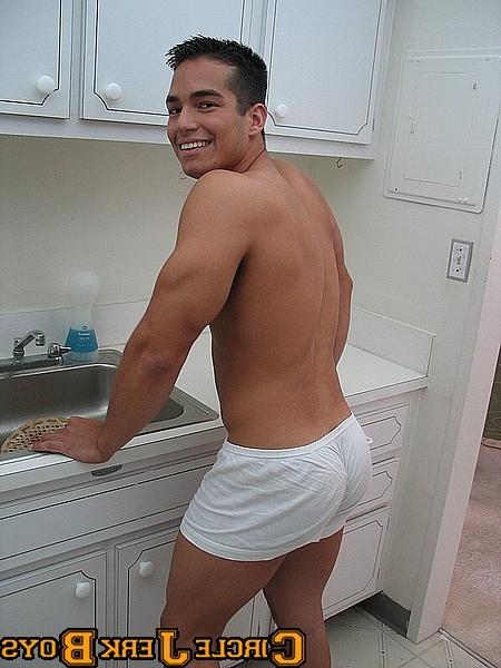 14P Hunk with a solid chest in his boxers