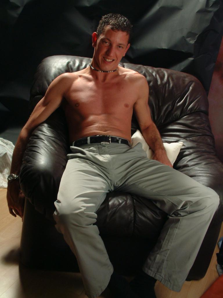 20P Horny gay twink loves jerking his hard cock