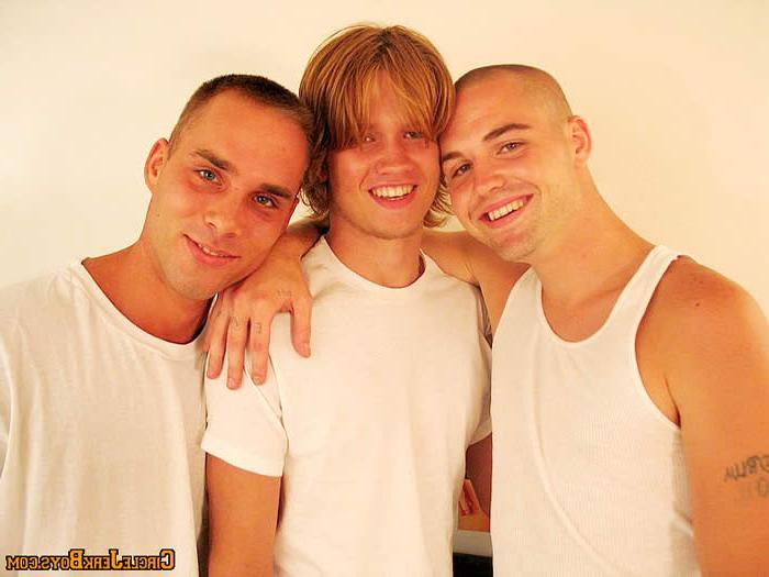 15P Three straight studs undressing