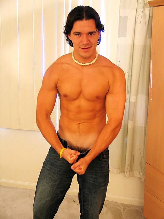 15P Hot looking amateur hunk with sexy body