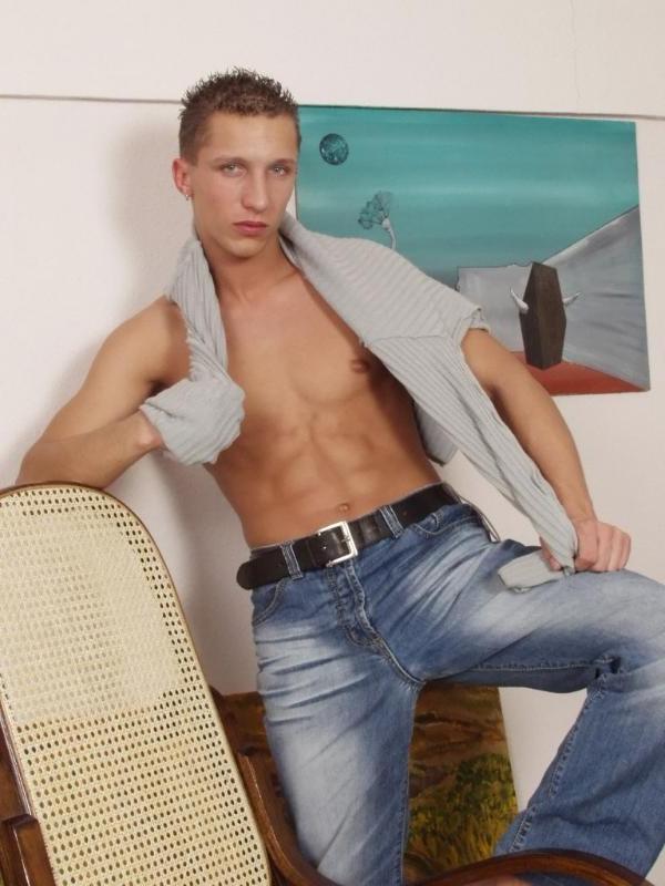 20P Hard cock teasing gay hunk