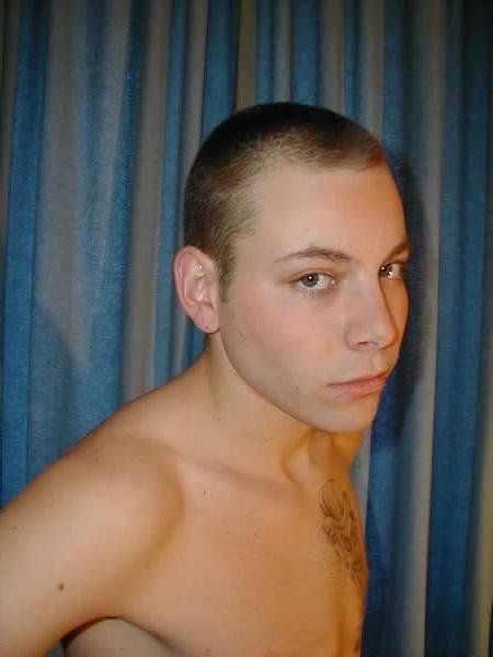 13P Young amateur boy posing nude