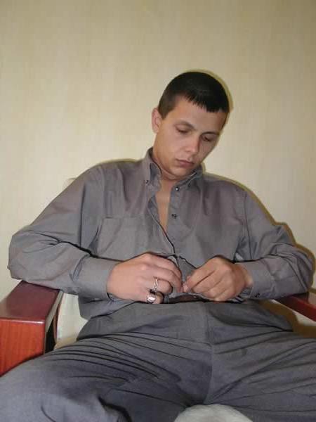 13P Horny amateur masturbating his big cock