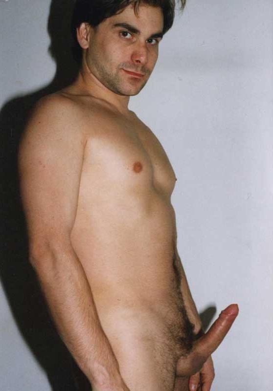 15P gay stud jacks off