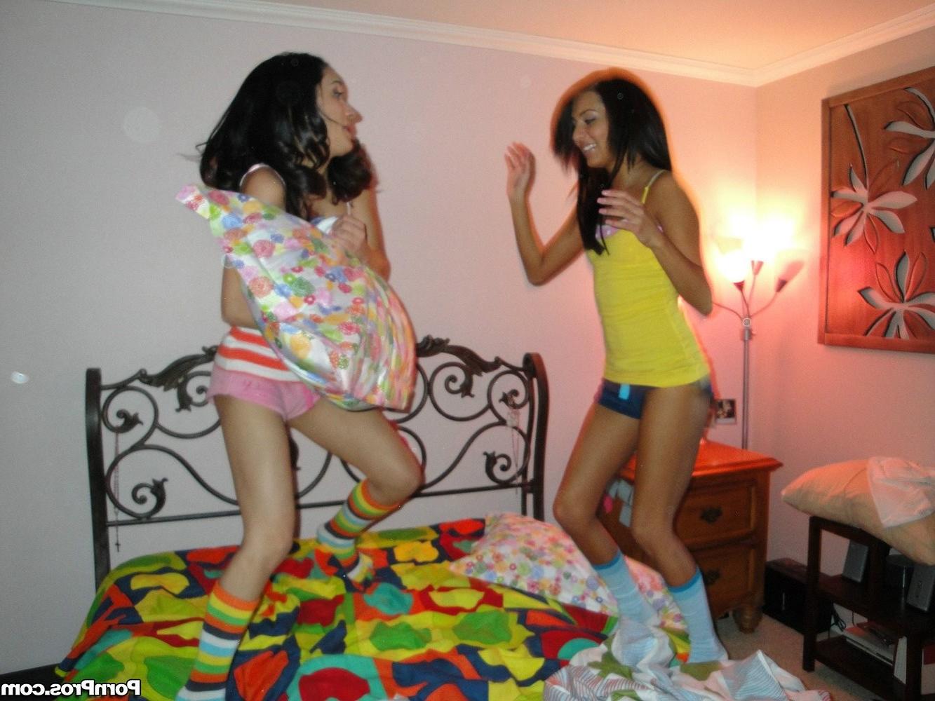 16P Sexy young babes in their first threesome hardcore