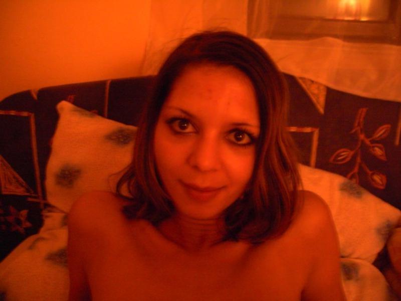 14P Slutty Spanish bitch strips naked and gets wild