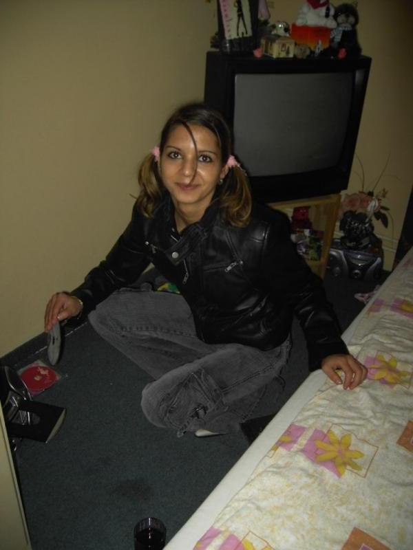 14P Slutty Spanish bitch strips naked and gets wild
