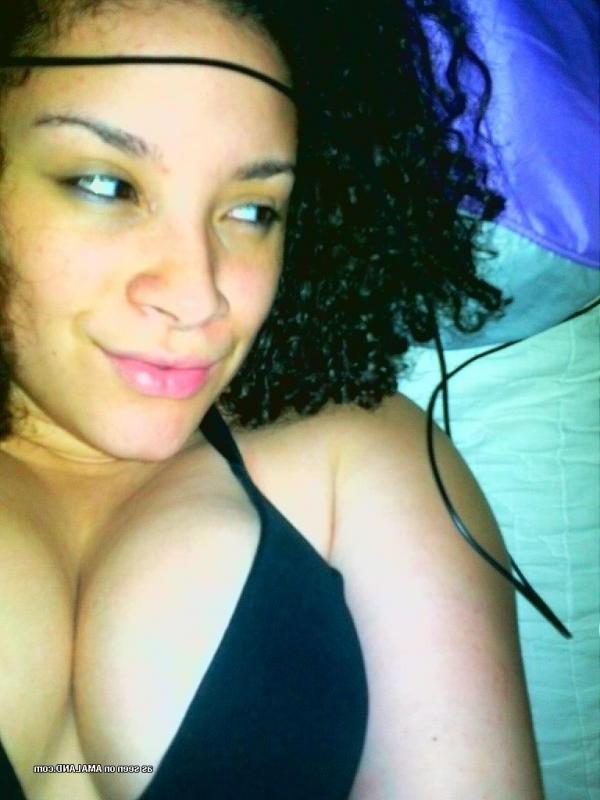 14P Collection of a busty Spanish babe camwhoring at home