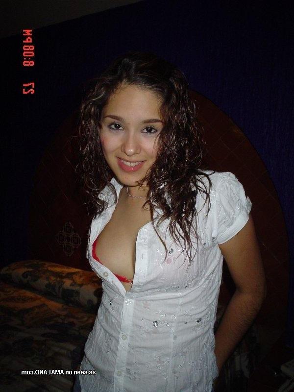 14P Two sexy Spanish babes posing for their boyfriends