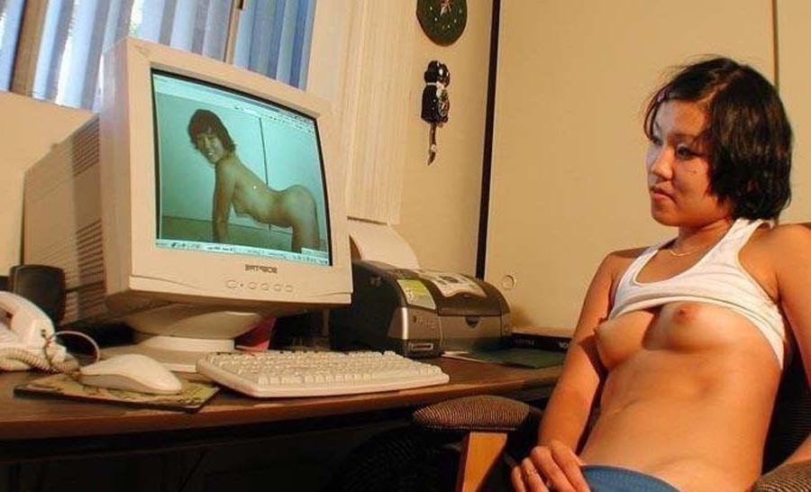 16P Picture selection of a horny amateur webcam babe masturbating 
