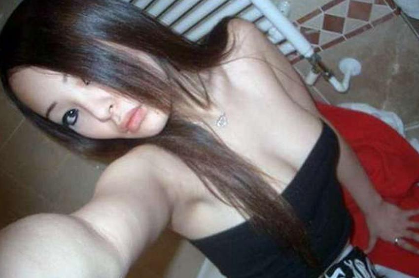 15P Spanish teen selfshooting