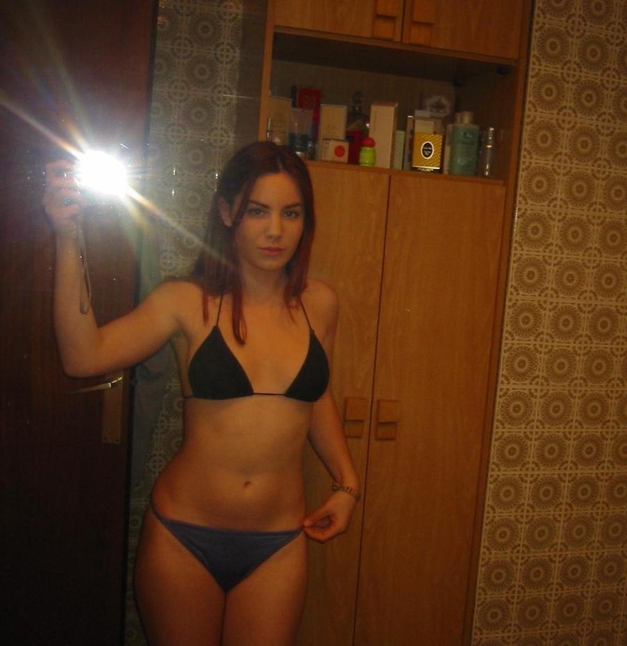 15P Cam-crazy teen vixens