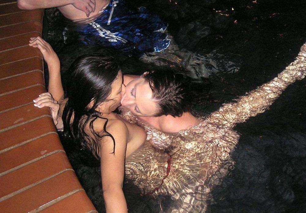 16P Amateur pics of horny girls being caught doing nasty things