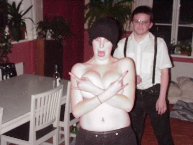 16P Amateur pics of horny girls being caught doing nasty things