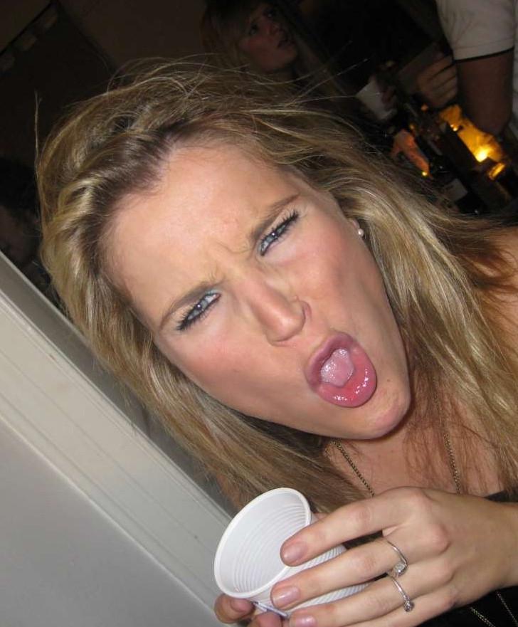 16P Amateur pics of horny girls being caught doing nasty things