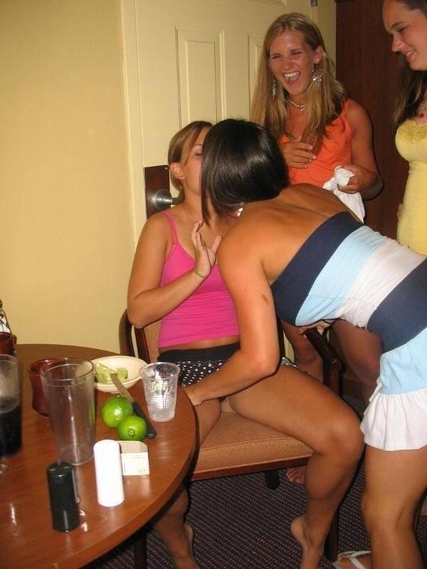 16P Amateur pics of horny girls being caught doing nasty things