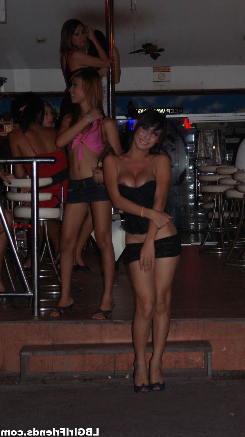 14P Real Bangkok Shemale Girlfriends Public Exposure