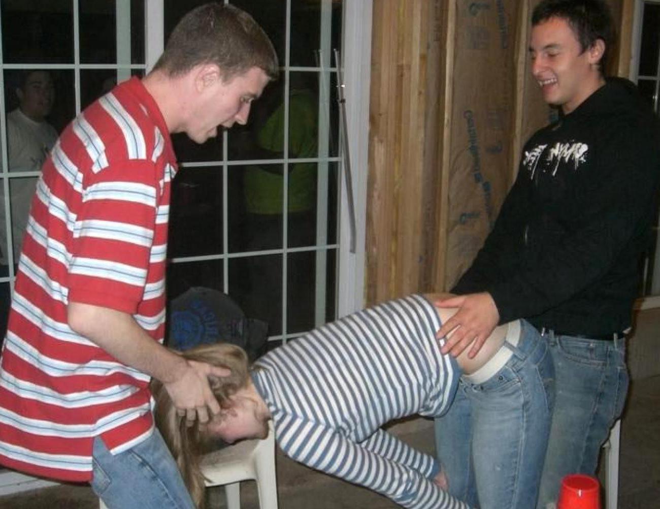 16P Drunk partygirls sucking and fucking at a wild sex orgy
