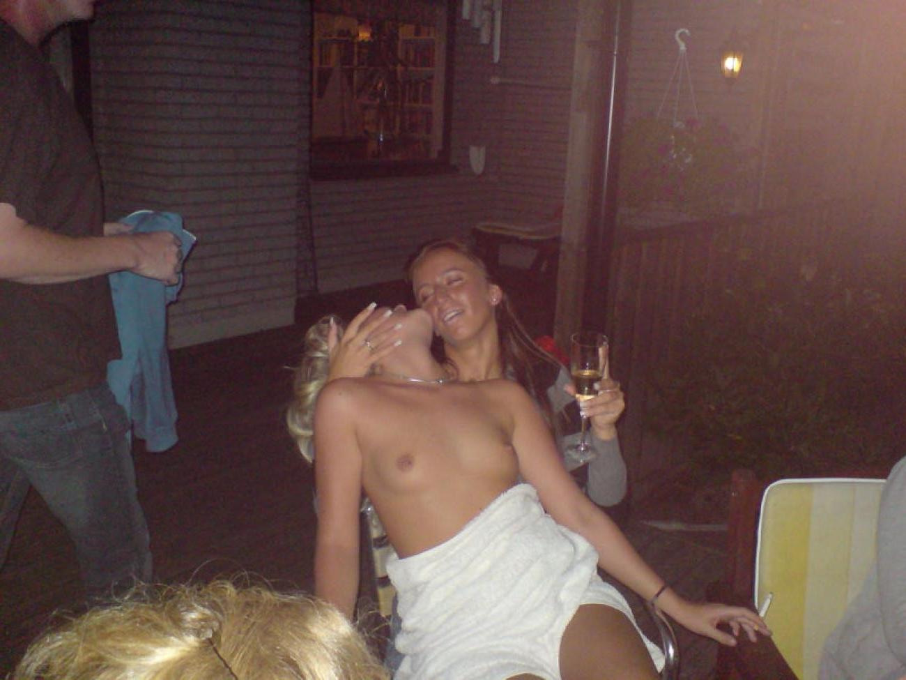 16P Drunk partygirls sucking and fucking at a wild sex orgy