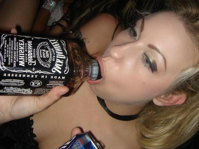 20P Naughty Girlfriends Exposing Their Perky Titties