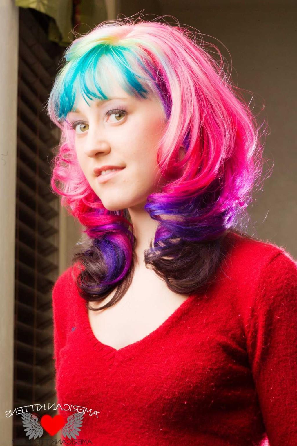 18P Hannah Holdem multi colored hair