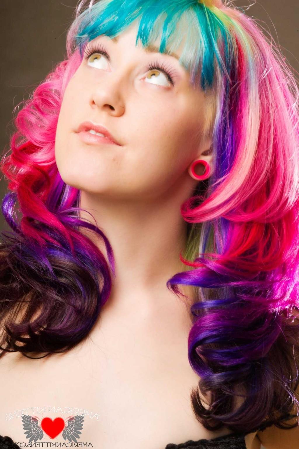 18P Hannah Holdem multi colored hair