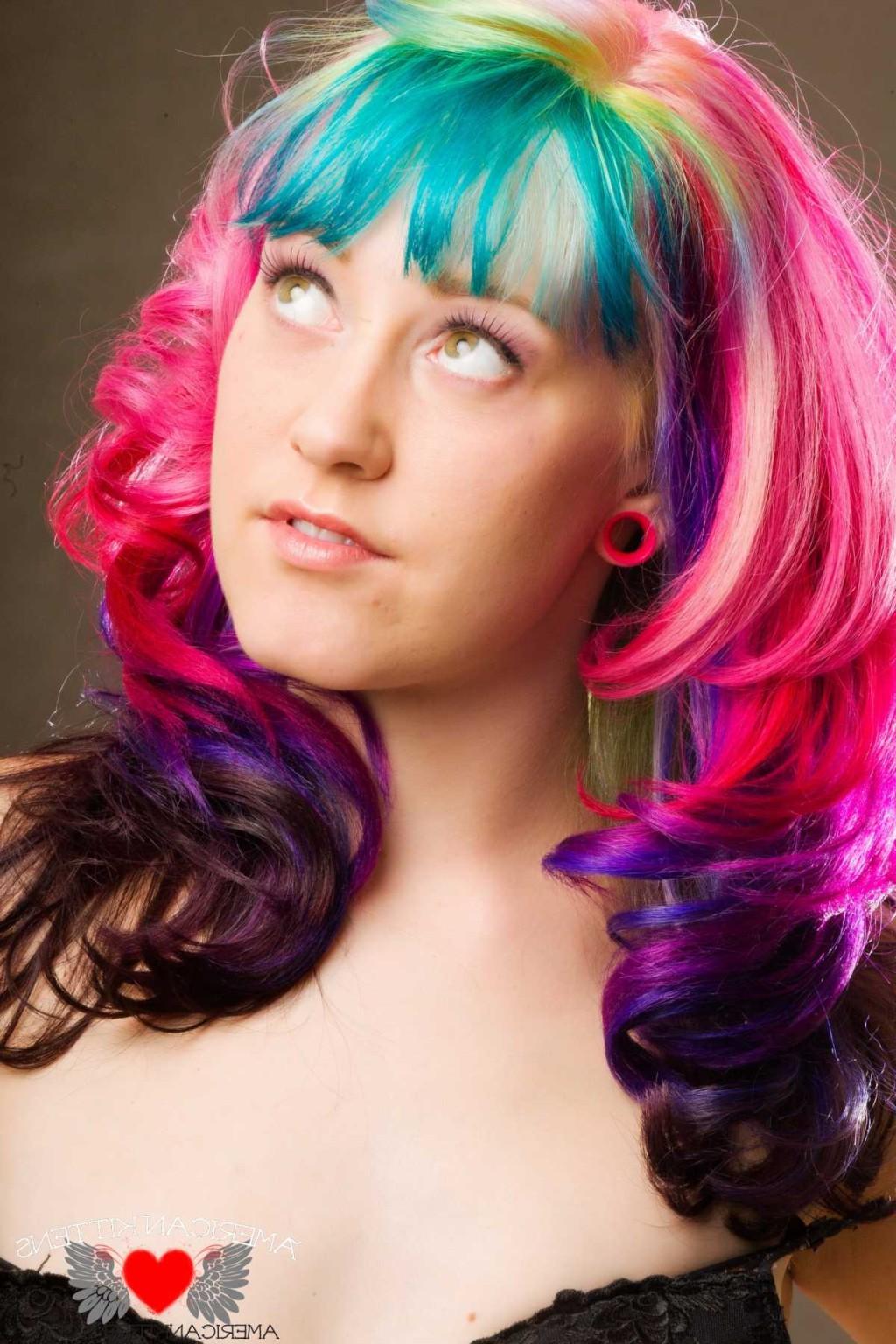 18P Hannah Holdem multi colored hair