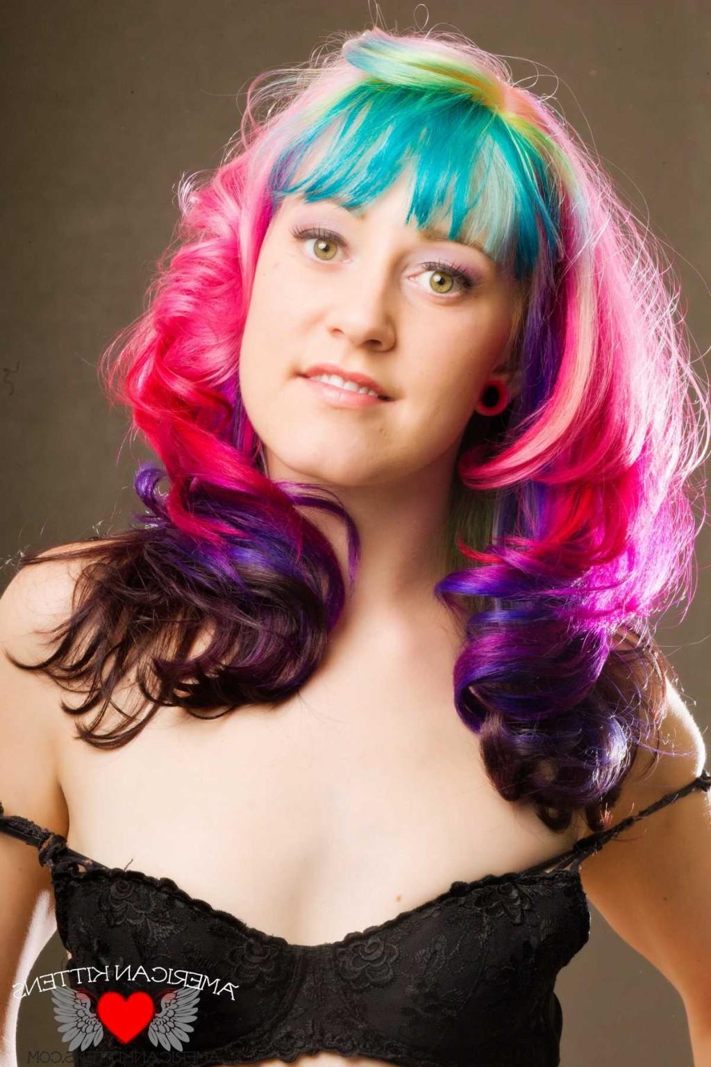 18P Hannah Holdem multi colored hair