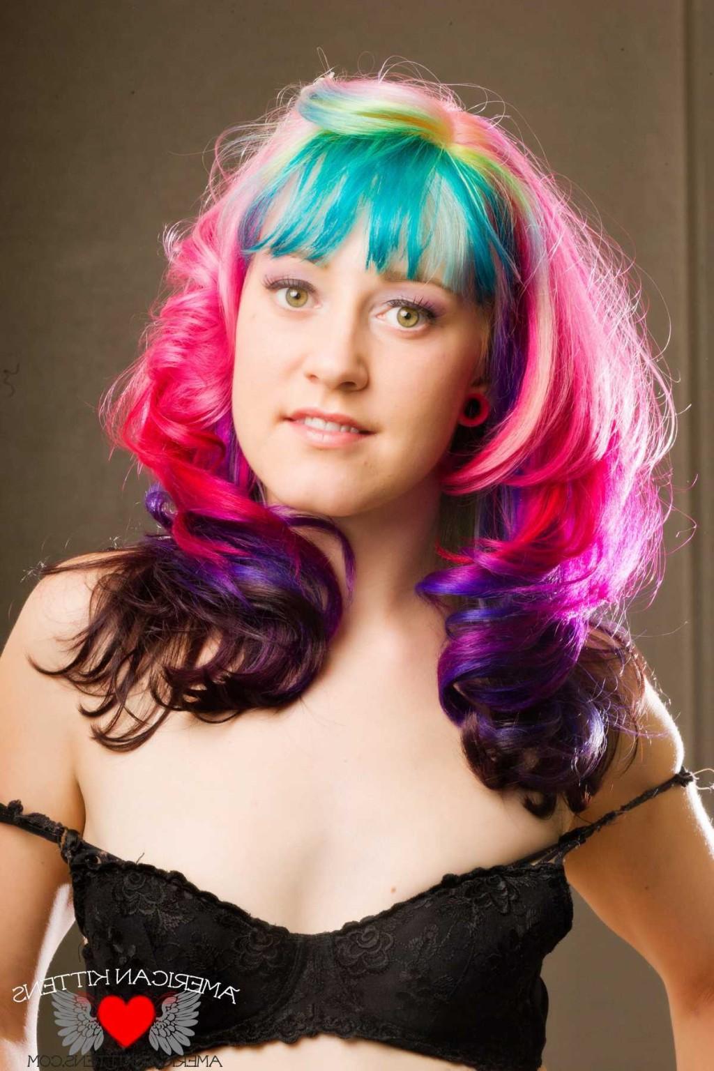 18P Hannah Holdem multi colored hair