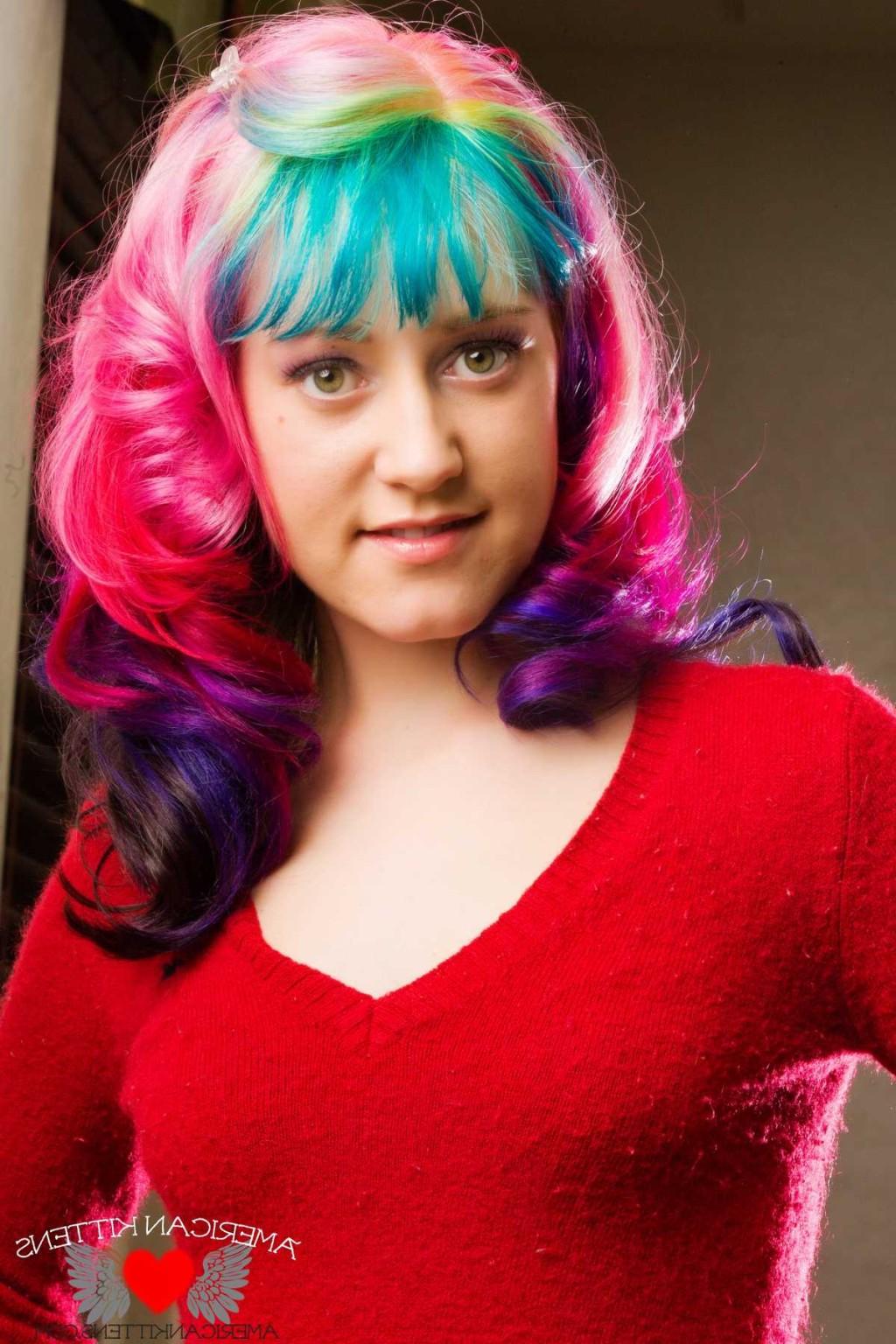 18P Hannah Holdem multi colored hair