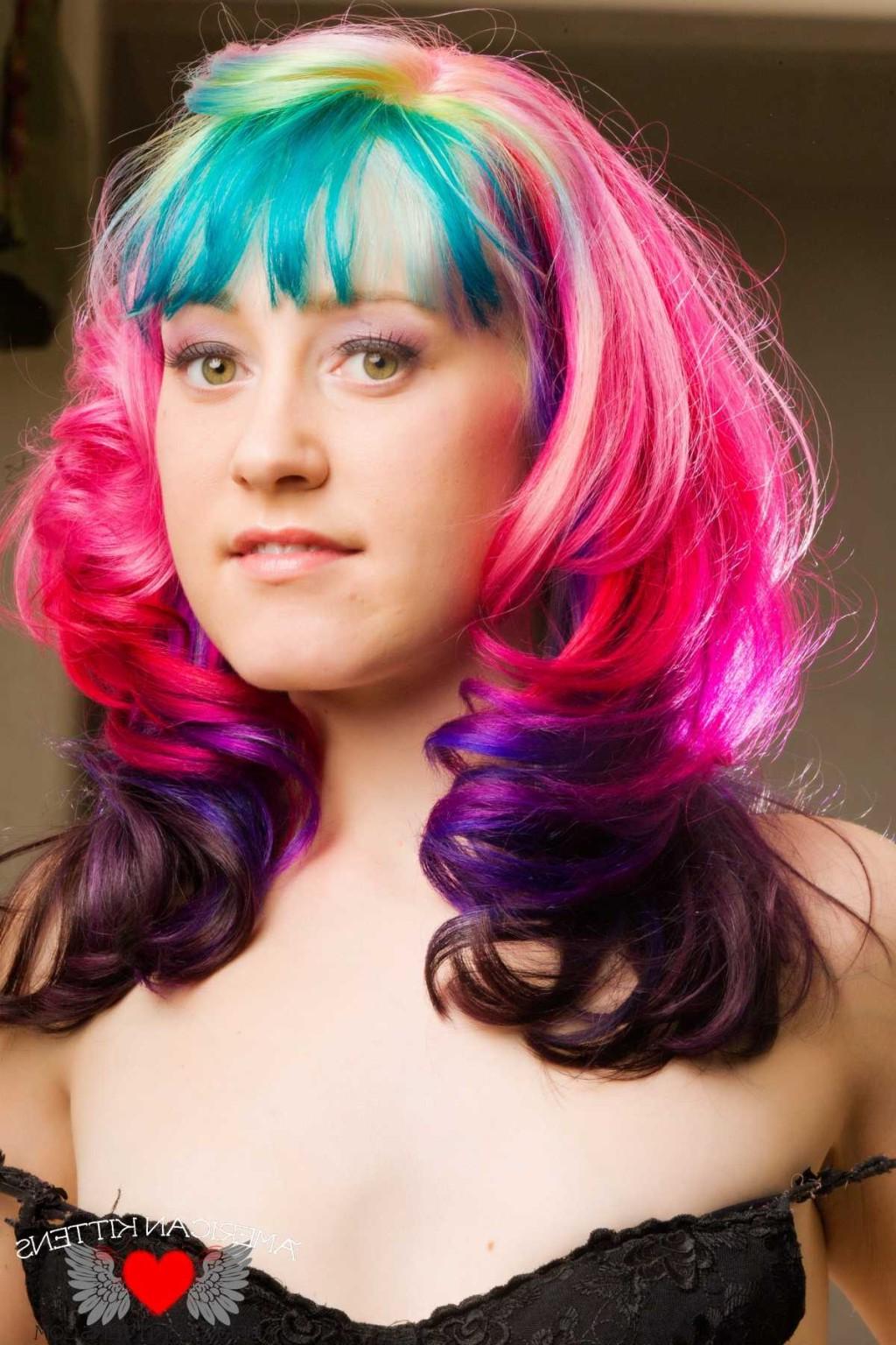 18P Hannah Holdem multi colored hair