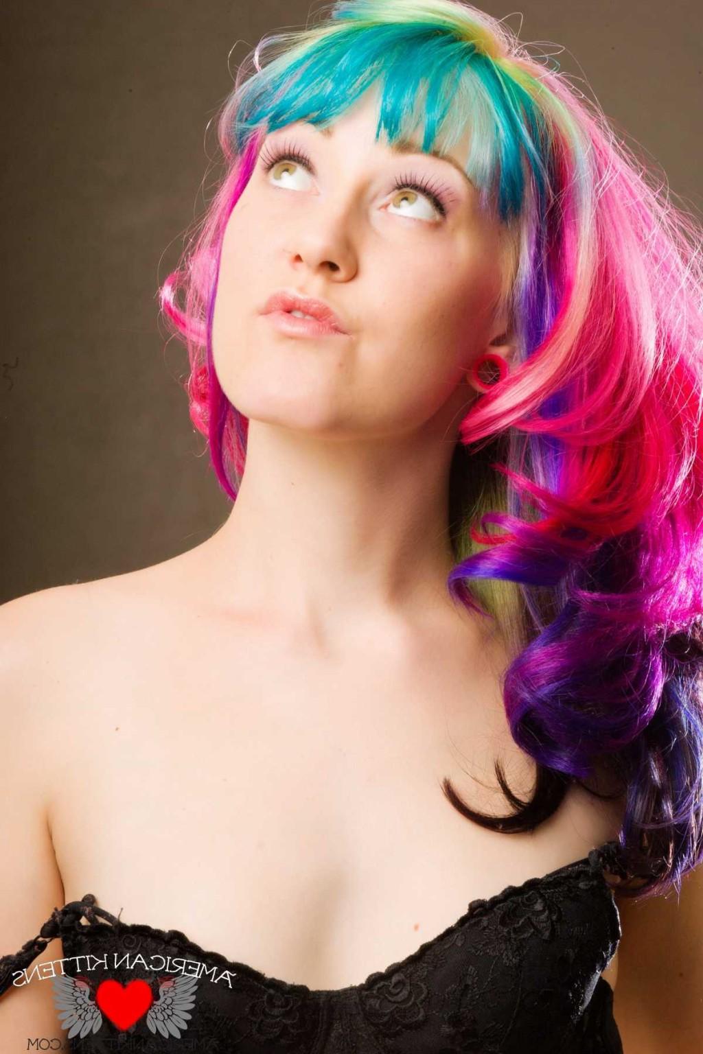 18P Hannah Holdem multi colored hair
