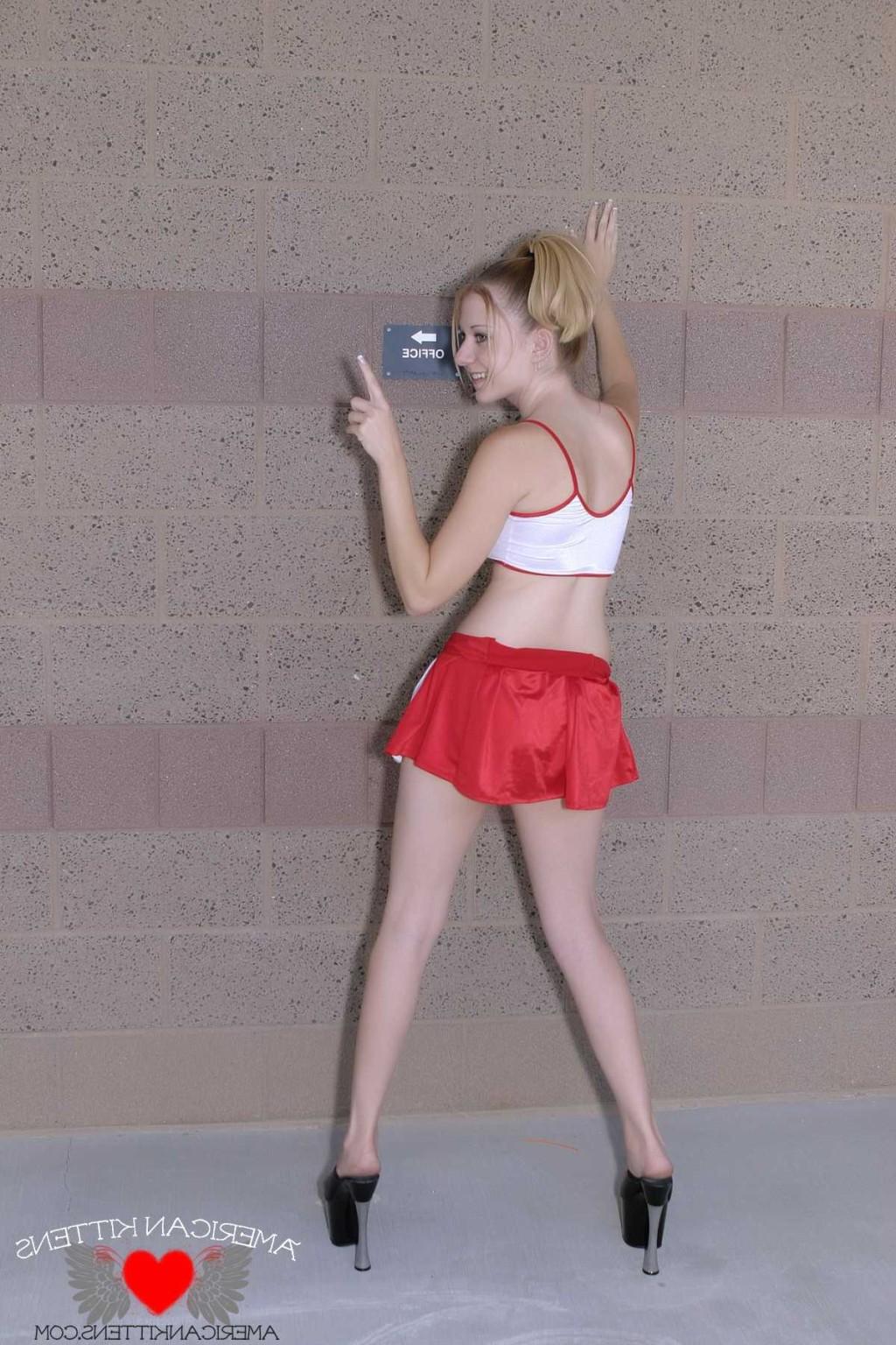 18P Ashlee outside cheerleader and some nice up skirts