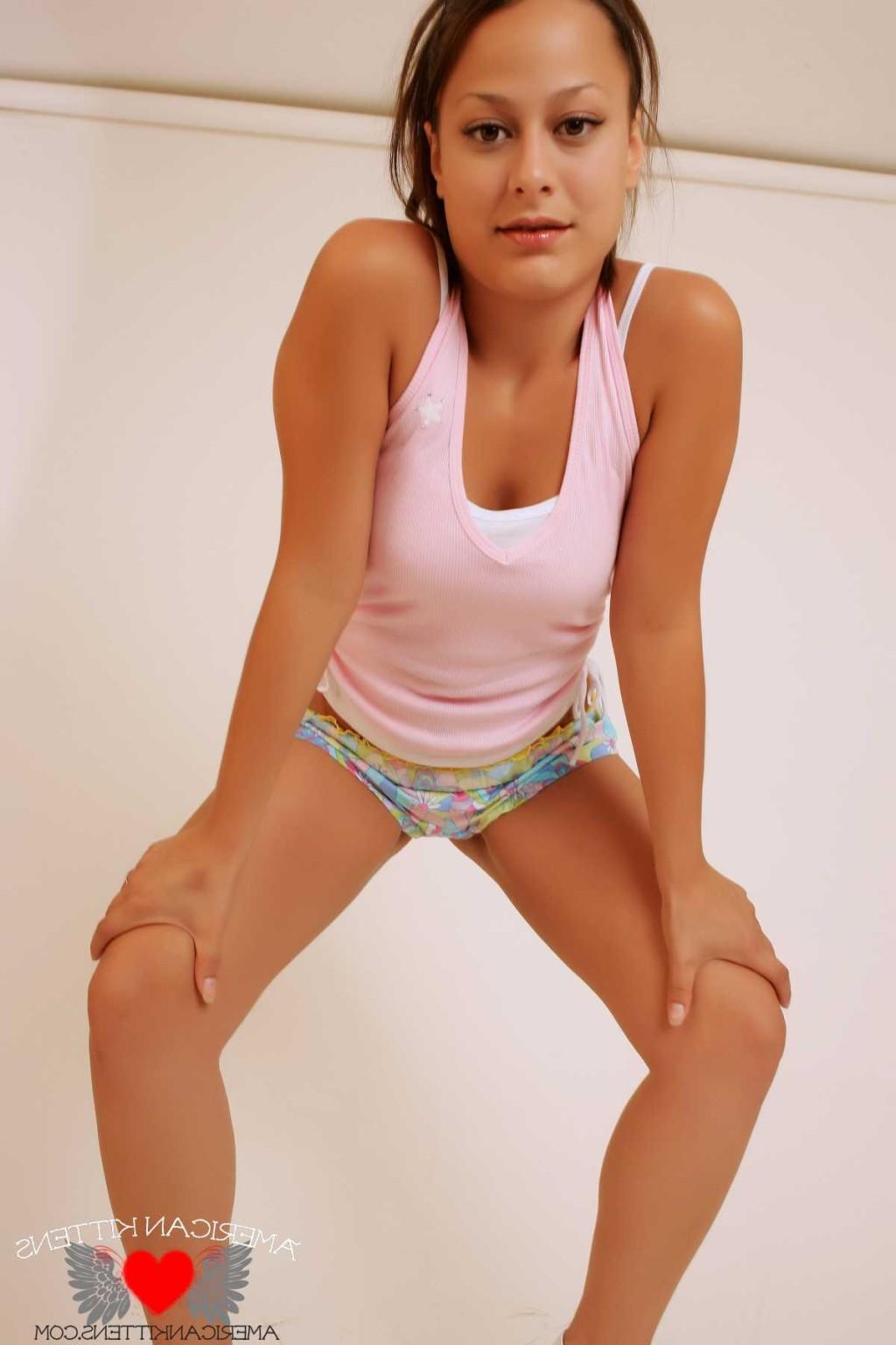 18P Daisy rolled down boy shorts not rolled down far enough let me know when they hi