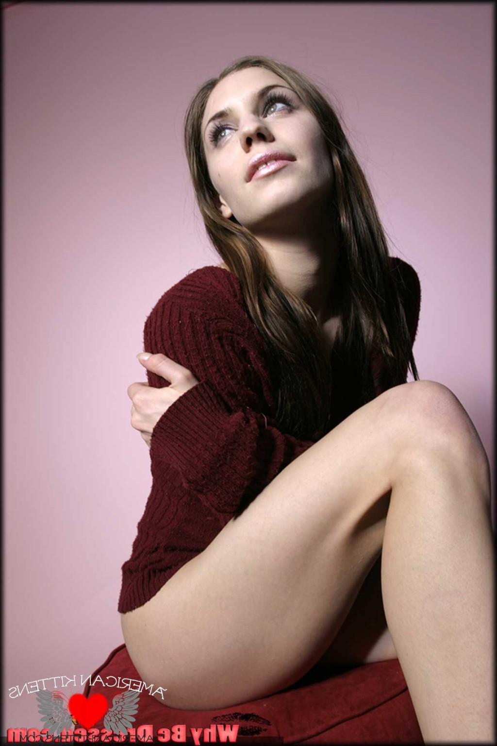 18P Bridget sweater