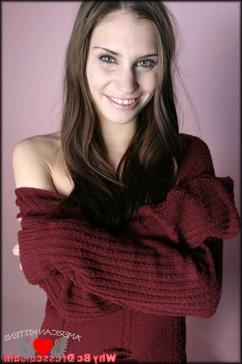 18P Bridget sweater