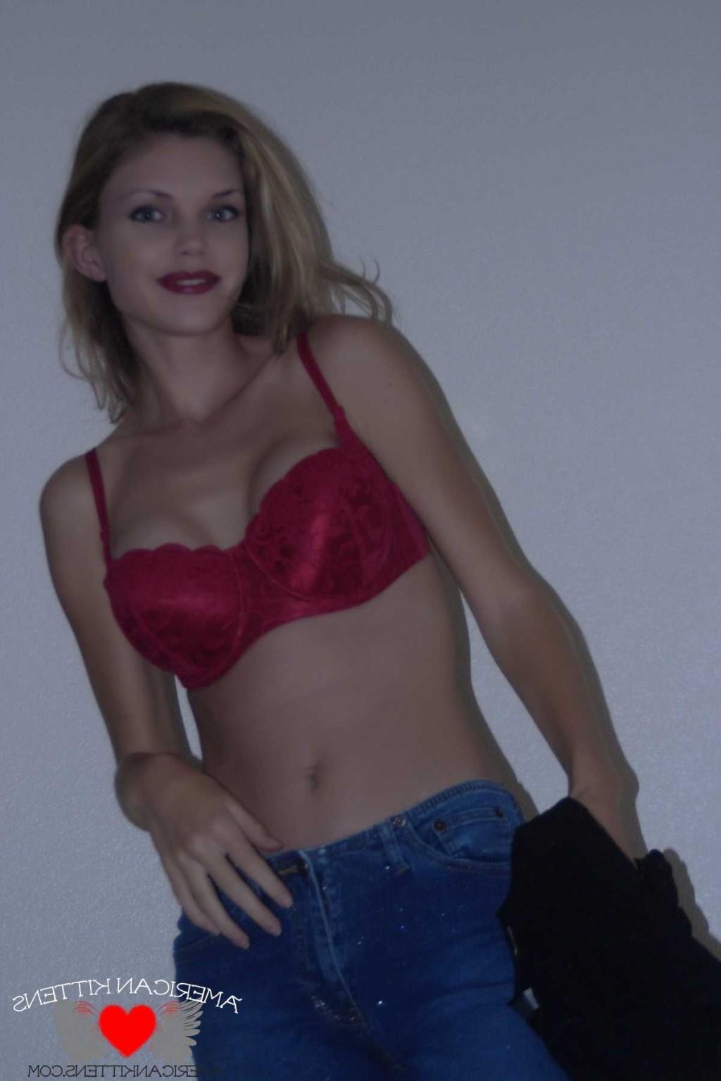 18P Ashley is wearing hot pink lace boy shorts and a matching bra looking so hot thi
