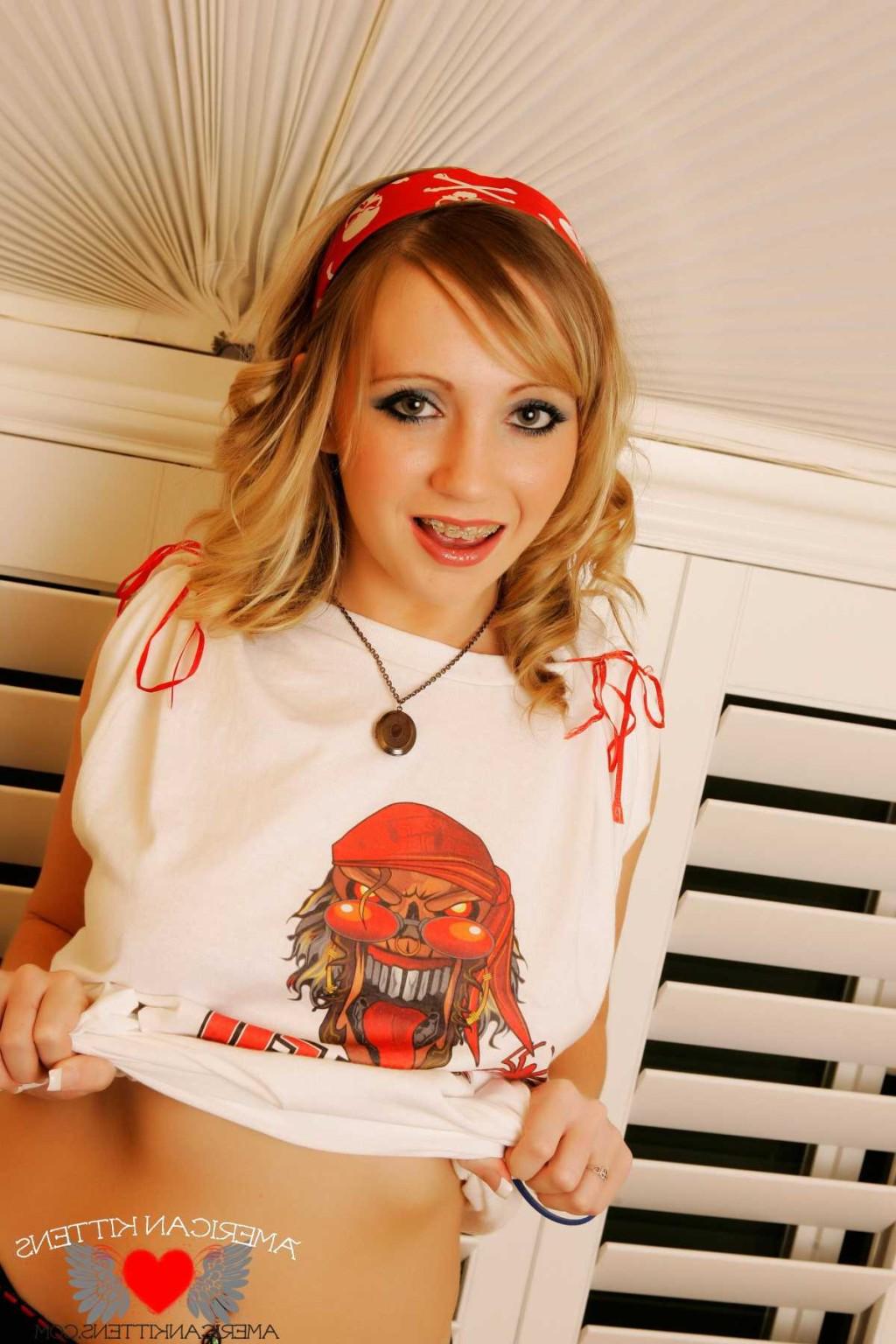 18P Jetta tee shirt
