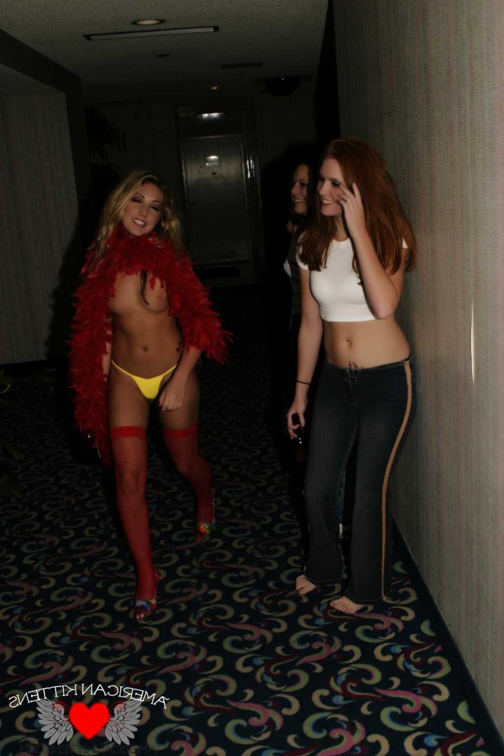 18P Peachez out takes