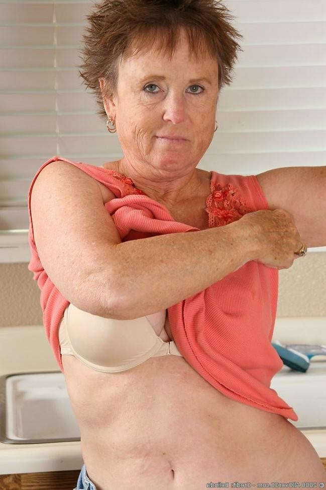 15P Filthy Milfs Grannies and Moms spreading sucking masturbating and fucking