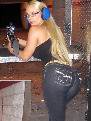 25P Babes with guns