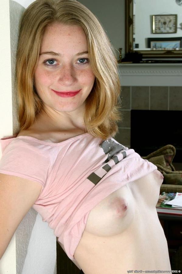 15P Teen spreads her hairy cunt hole open