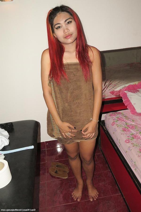 15P Redhead thai babe fucked and spermed