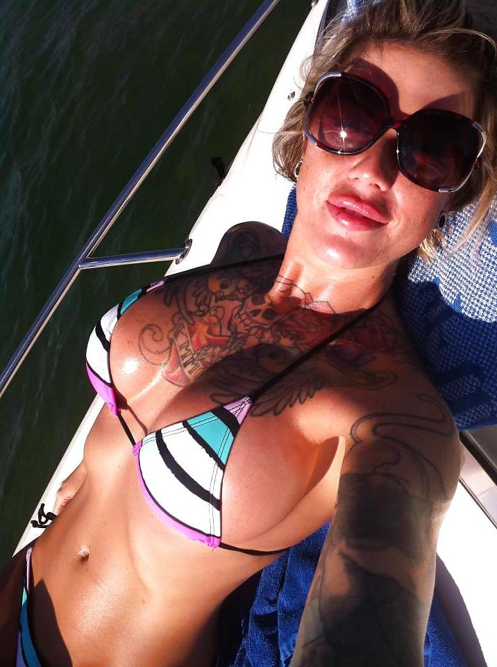 22P Even MORE Hot Blonde Tats and Huge Tits